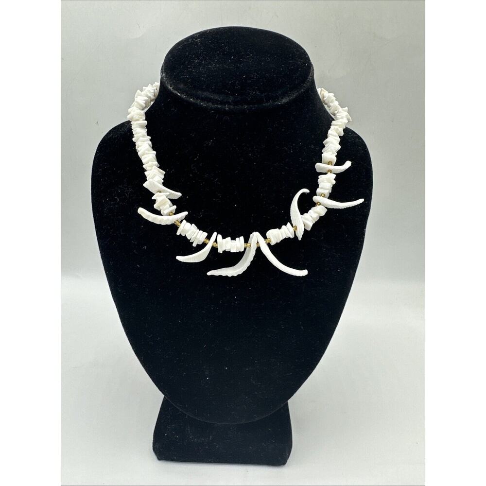 Puka Shell Necklace White Shell Fashion Costume Jewelry Beach Core Tribal Boho